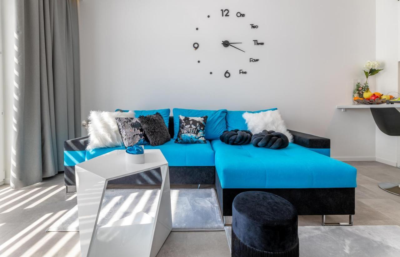 Leo Apartament Delux Ustrzyki Dolne Εξωτερικό φωτογραφία